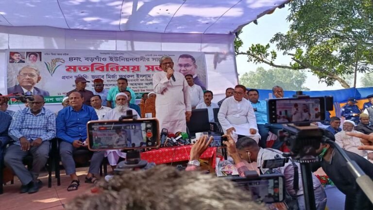 আ.লীগের বিরুদ্ধে সব মামলা তুলে নেয়ার ঘোষণা ফখরুলের