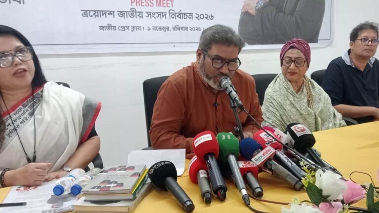 ঢাকা-১৭ আসন থেকে নির্বাচনে অংশ নেবেন শহীদ জহির রায়হানের পুত্র তপু রায়হান ঢাকা-১৭ আসনে জহির রায়হানের ছেলে তপু রায়হান