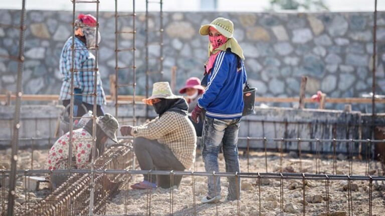 বাংলাদেশ থেকেও শ্রমিক নেবে থাইল্যান্ড! বাংলাদেশ থেকেও শ্রমিক নেবে থাইল্যান্ড | Dhaka Headline | ঢাকা হেডলাইন