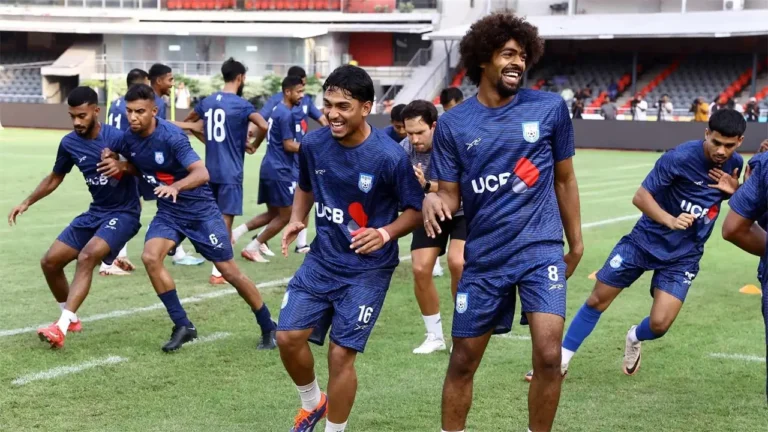 ভারত দলে সুনীল নেই, স্কোয়াড দিল বাংলাদেশও ভারত দলে সুনীল নেই, স্কোয়াড দিল বাংলাদেশও